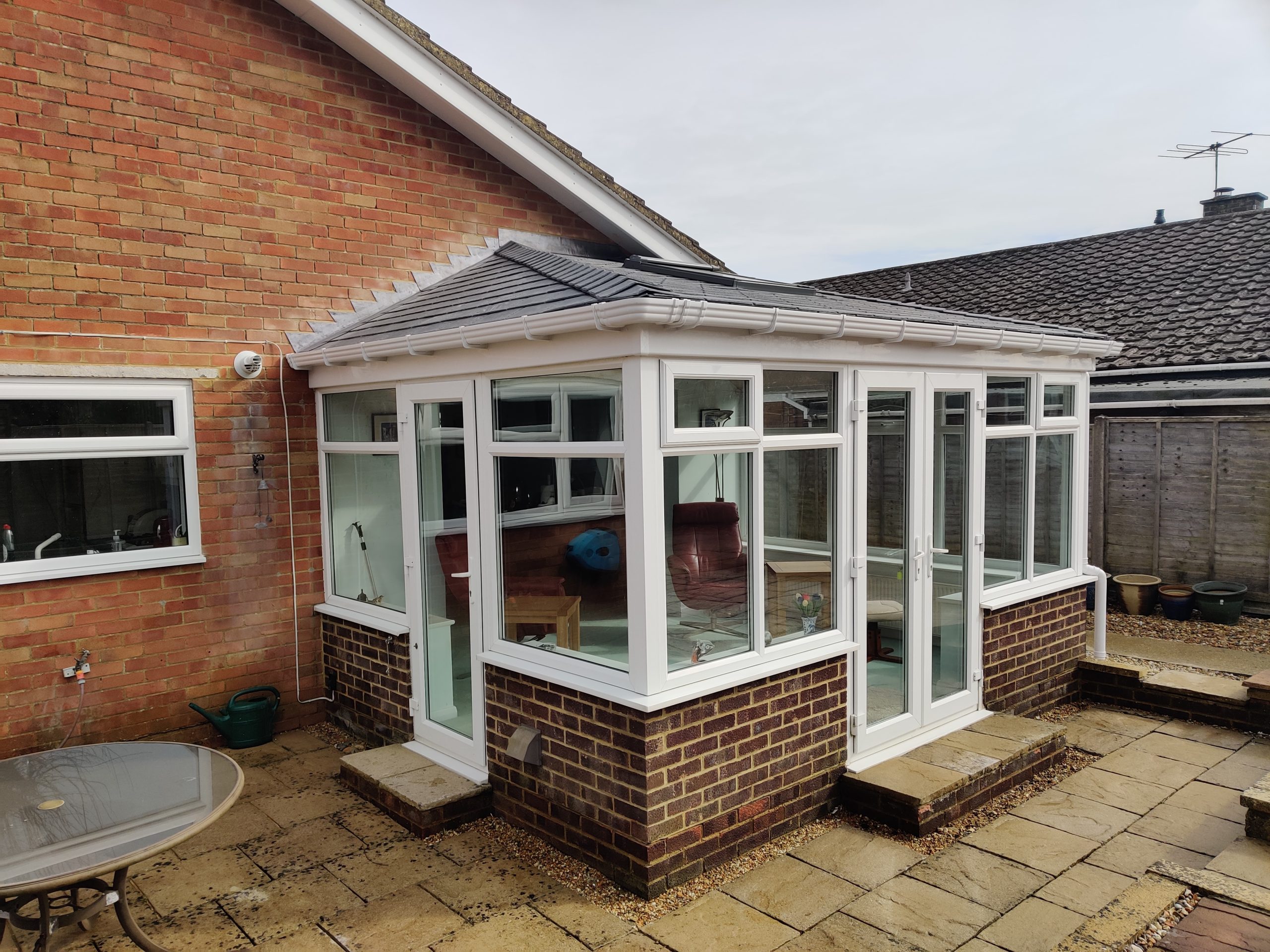 Oakley-Solid-Roof-1-scaled